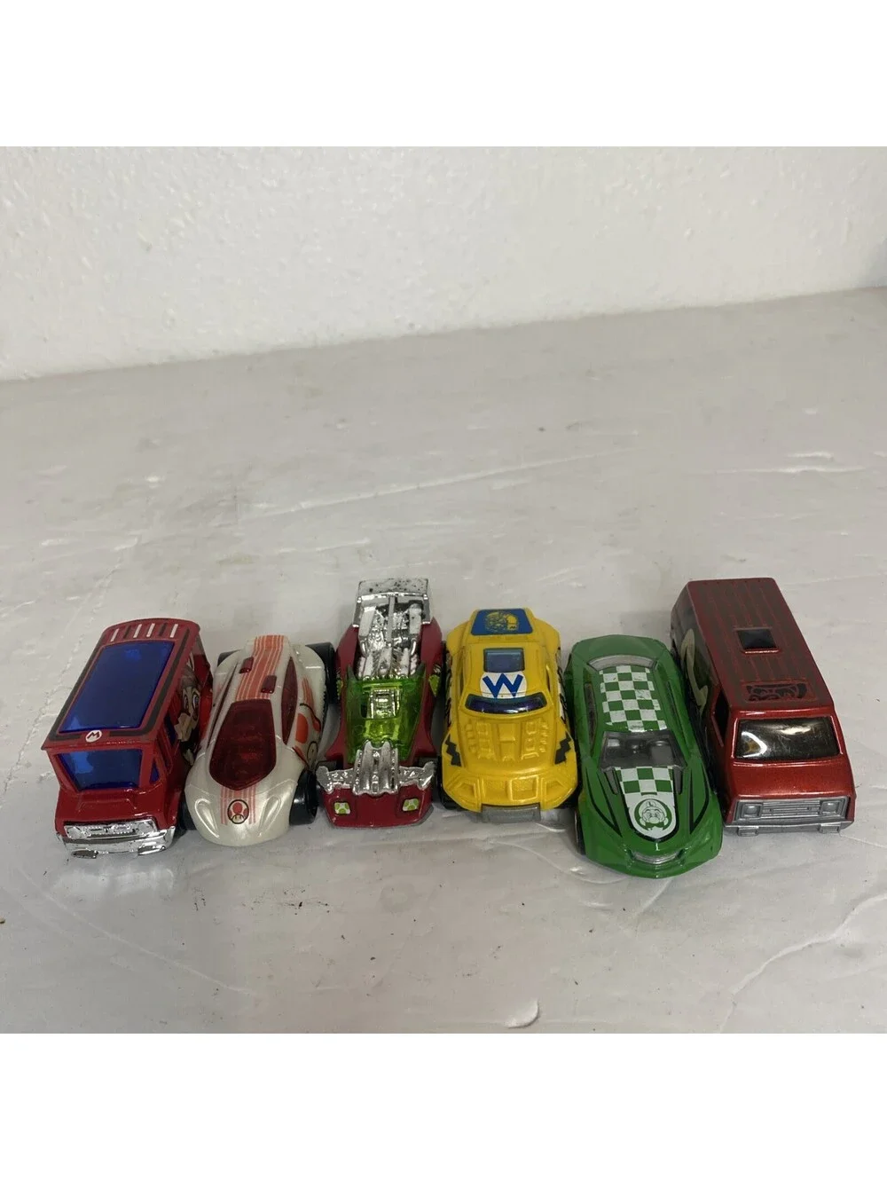 Nintendo Hot Wheels, Set Of 7,Donkey Kong, Yoshi, Toad,Luigi,Mario,warrio